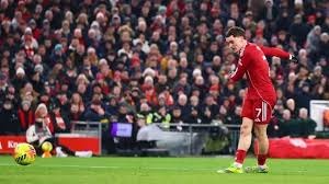 中超：上海海港主场4-1击败深圳队